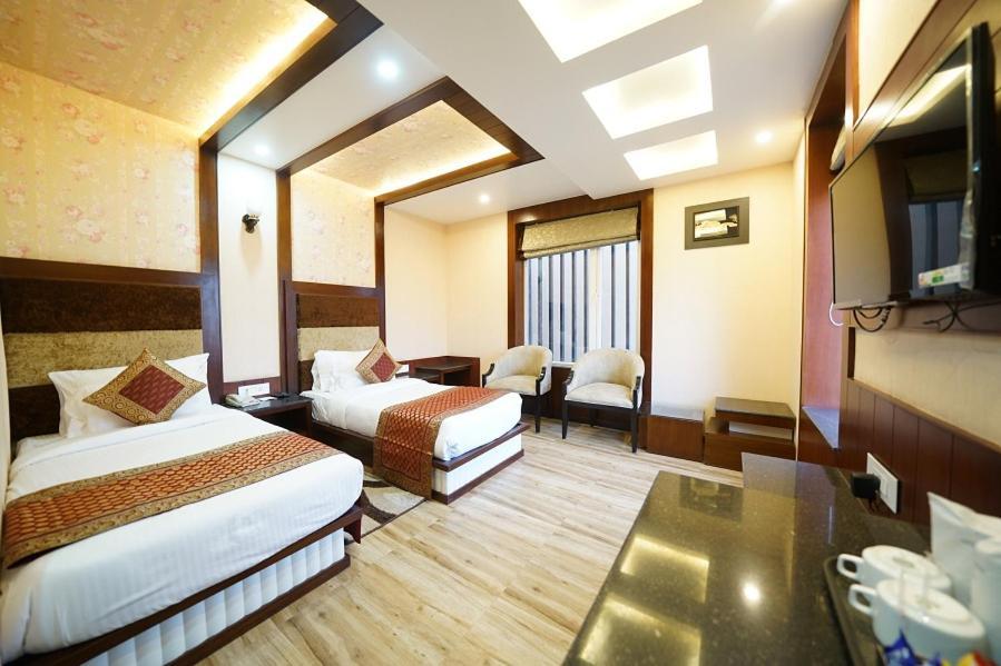 Square Inn Hotel,Varanasi Exterior foto