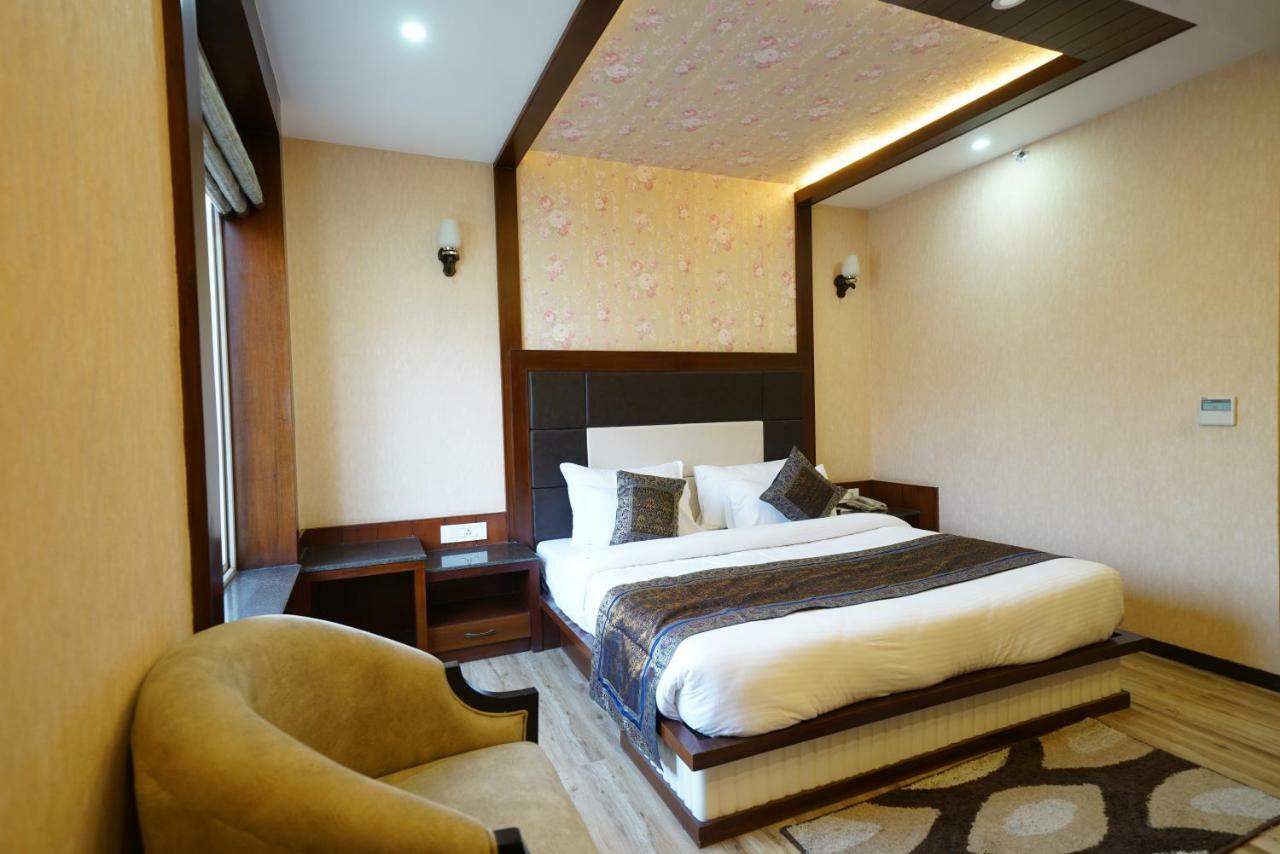 Square Inn Hotel,Varanasi Exterior foto